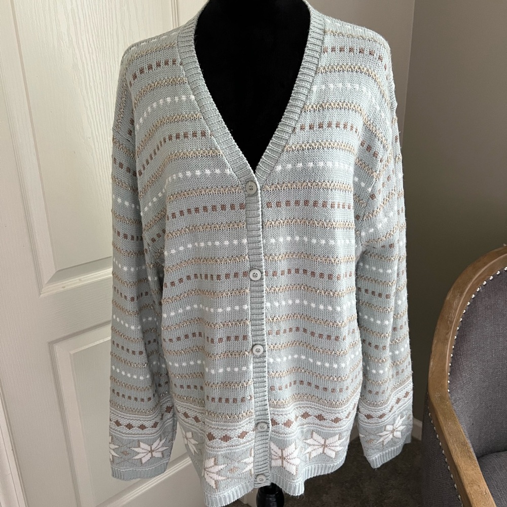 Cape Cod Women's Cardigan in Pale Green